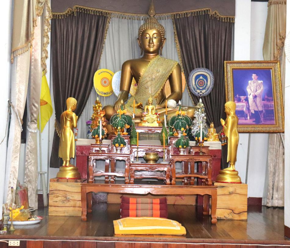 โครงการอำเภอกุดบากบำบัดทุกข์ บำรุงสุข  น้อมนำหลักปรัชญาของเศรษฐกิจพอเพียง เพื่อขับเคลื่อนเป้าหมาย การพัฒนาที่ยั่งยืนในระดับอำเภอ (กิจกรรมทำบุญตักบาตรและแบ่งปันสุขแก่กลุ่มเปราะบาง)
